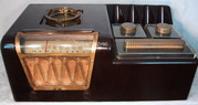 Porto SR-600 Smokerette,tube radio,tubesvalves,1948,bakelite,
